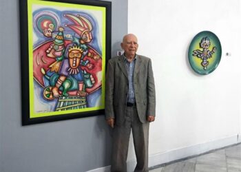 Incansable en su creación, el artista en la muestra a punto de cumplir 95 años. Foto: PL