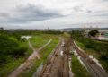 Vías ferroviarias dañadas por el paso de Melissa en el oriente cubano. Foto:   Facebook/Eduardo Rodríguez Dávila.