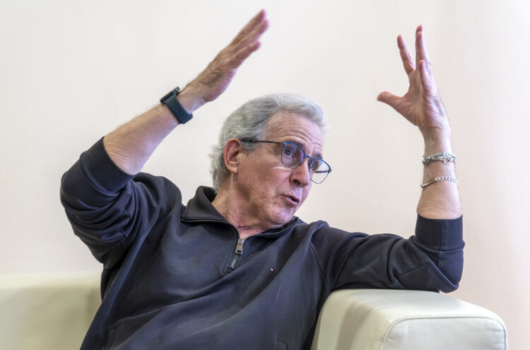 El ex primer bailarín del Ballet Nacional de Cuba Orlando Salgado. Foto: Fernando Díaz/EF.E