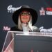 Los Ángeles (Estados Unidos), 11/10/2025.- (ARCHIVO) – La actriz estadounidense Diane Keaton asiste a la ceremonia de impresión de sus huellas y pisadas en su honor en el Teatro Chino TCL de Los Ángeles, California (EE. UU.), el 11 de agosto de 2022 (reemitida el 11 de octubre de 2025). Diane Keaton ha fallecido a los 79 años, según informó un portavoz de la familia el 11 de octubre de 2025. (Cine) EFE/EPA/CAROLINE BREHMAN.