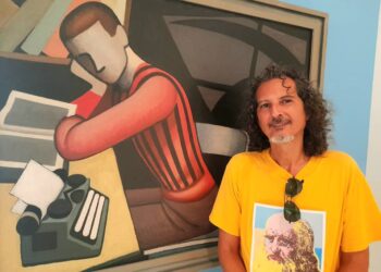 Museo de Bellas Artes, edificio de arte cubano. La Habana, 2023. Al fondo, una obra de Marcelo
Pogolotti. Foto: Juliette Massip.