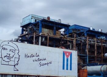 Central Termoeléctrica Ernesto Guevara, en Santa Cruz del Norte, en la provincia de Mayabeque. Foto: Radio Rebelde / Archivo.