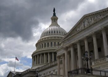 Exterior del Capitolio, sede del Congreso estadounidense. Foto: Will Oliver/EFE/EPA.