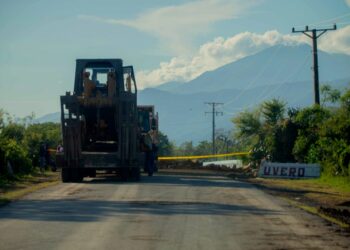 Vías obstruidas tras el paso de Melissa por Santiago de Cuba. Foto: Naturaleza Secreta / Facebook.