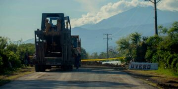Vías obstruidas tras el paso de Melissa por Santiago de Cuba. Foto: Naturaleza Secreta / Facebook.