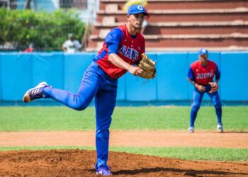 El conjunto de Granma está entre los equipos afectados por la compleja situación epidemiológica que sufre Cuba. Foto: Tomada del grupo de Facebook Alazanes de Granma.