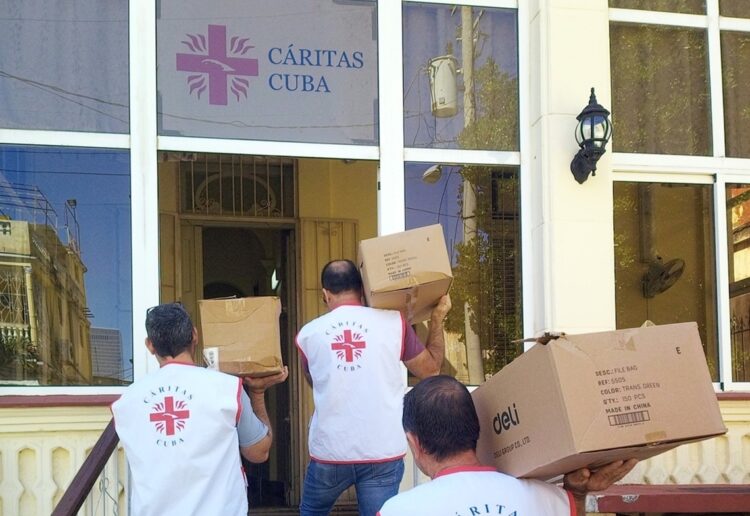 Ayuda humanitaria a través de la Iglesia Católica en Cuba. Foto: Tomada del perfil en X del Ministerio de Comercio Exterior y la Inversión Extranjera (Mincex).