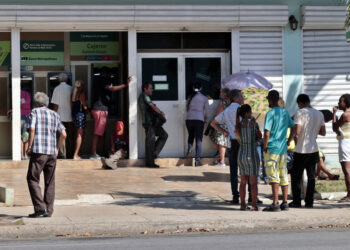 Gobierno cubano reforma bancaria