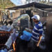 Un hombre frente a los escombros de su casa en el pueblo de El Cobre, en Santiago de Cuba. Foto: EFE/ Ernesto Mastrascusa