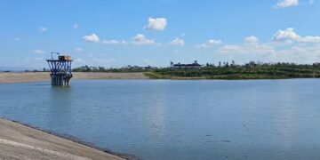 Presa Carlos Manuel de Céspedes, del municipio de Contramaestre, en Santiago de Cuba. Foto: Captura de video publicado en el perfil de Facebook de Katia Yamilka Alarcón Méndez.