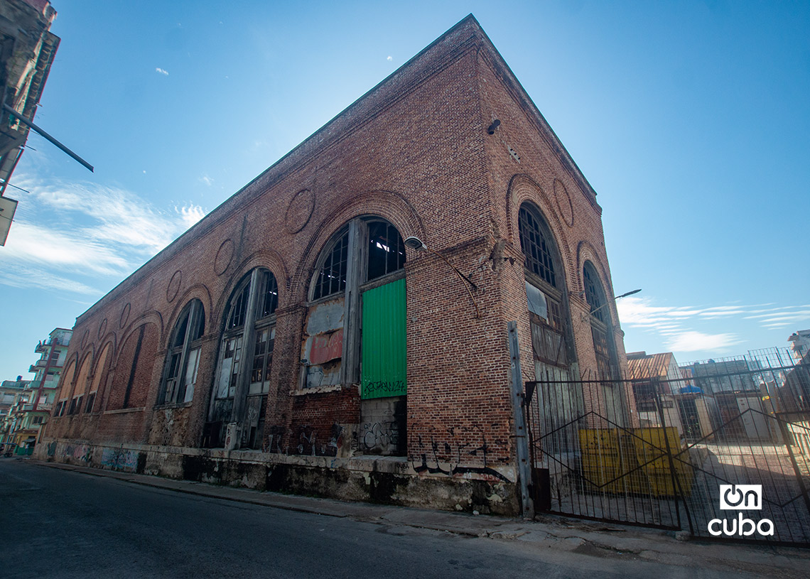 Calle Colón, en La Habana. Foto: Otmaro Rodríguez.