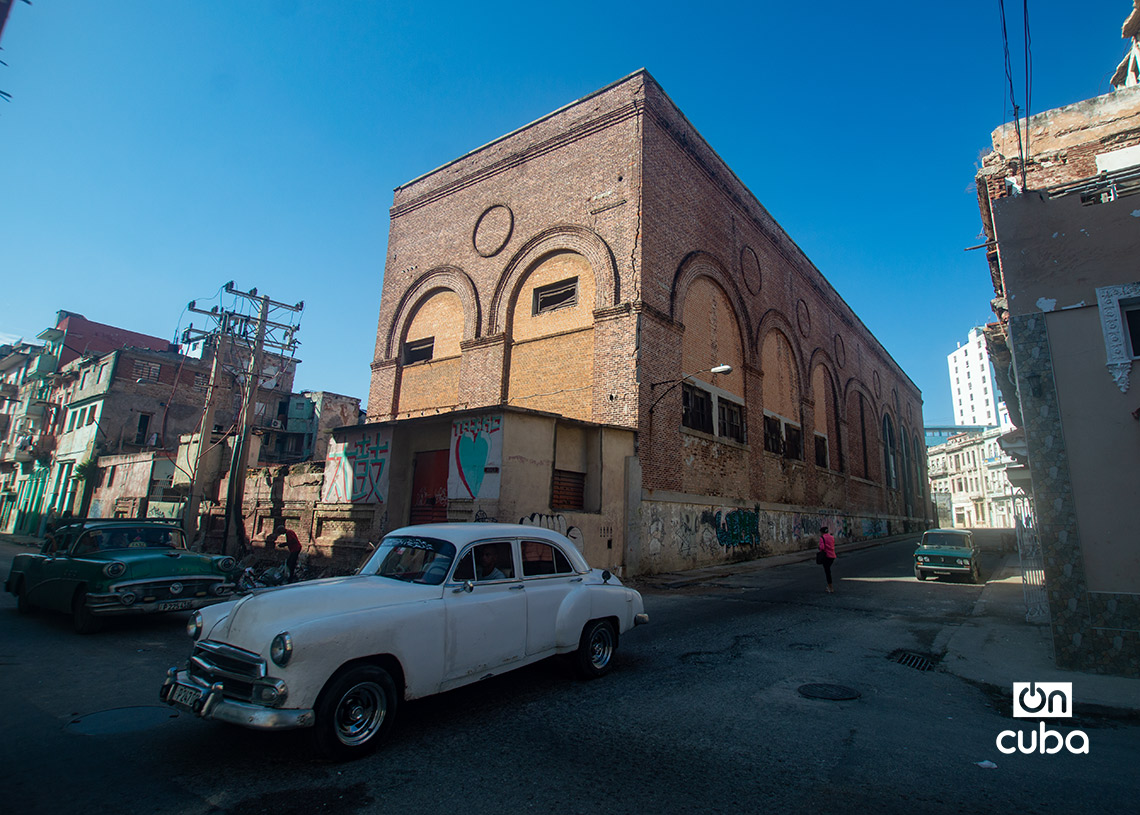 Calle Colón, en La Habana. Foto: Otmaro Rodríguez.