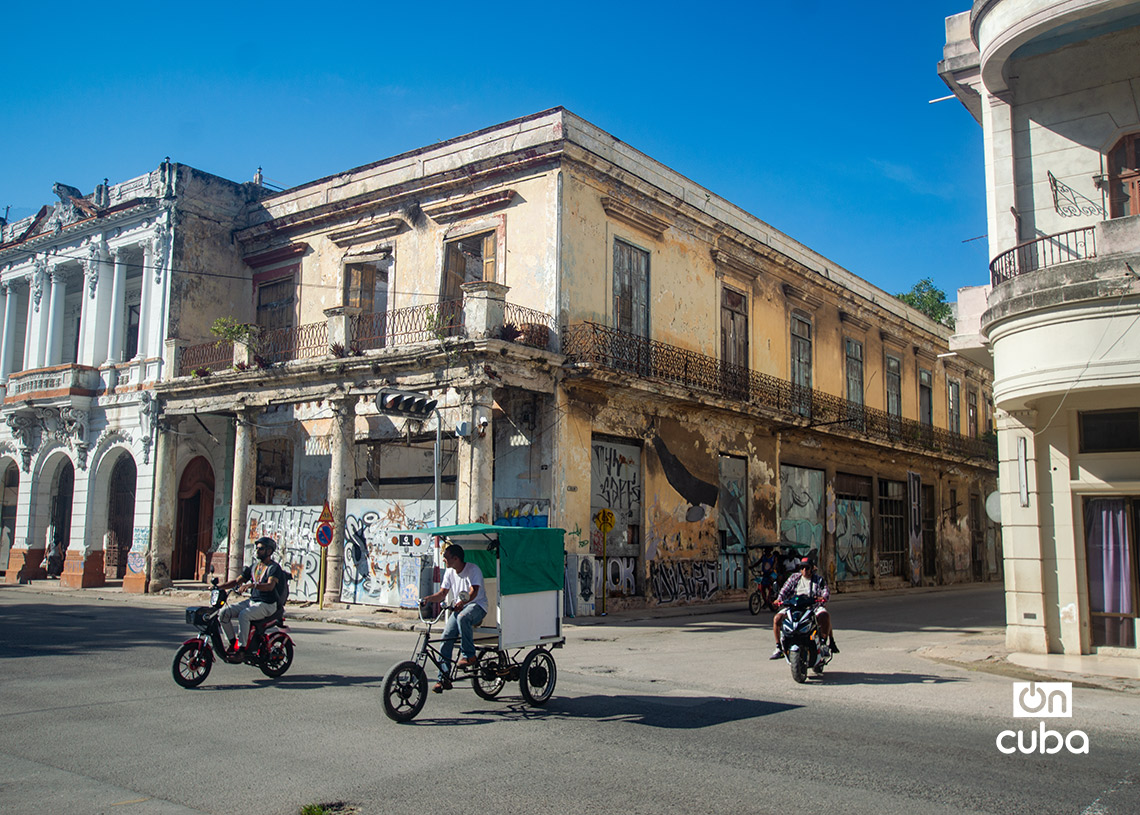 Calle Colón, en La Habana. Foto: Otmaro Rodríguez.
