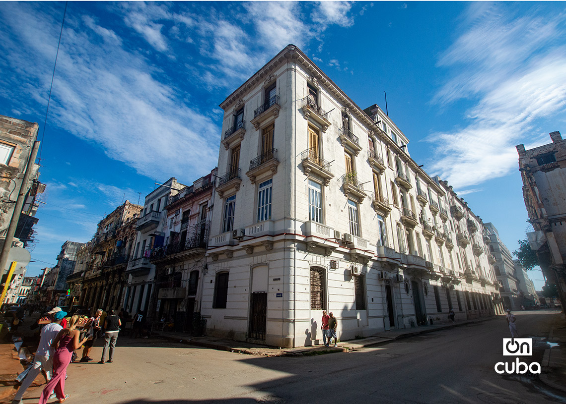 Calle Colón, en La Habana. Foto: Otmaro Rodríguez.