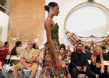 Presentación de la colección "Island" de Carenas, en Galleria Continua. Foto: Lied Lorain.