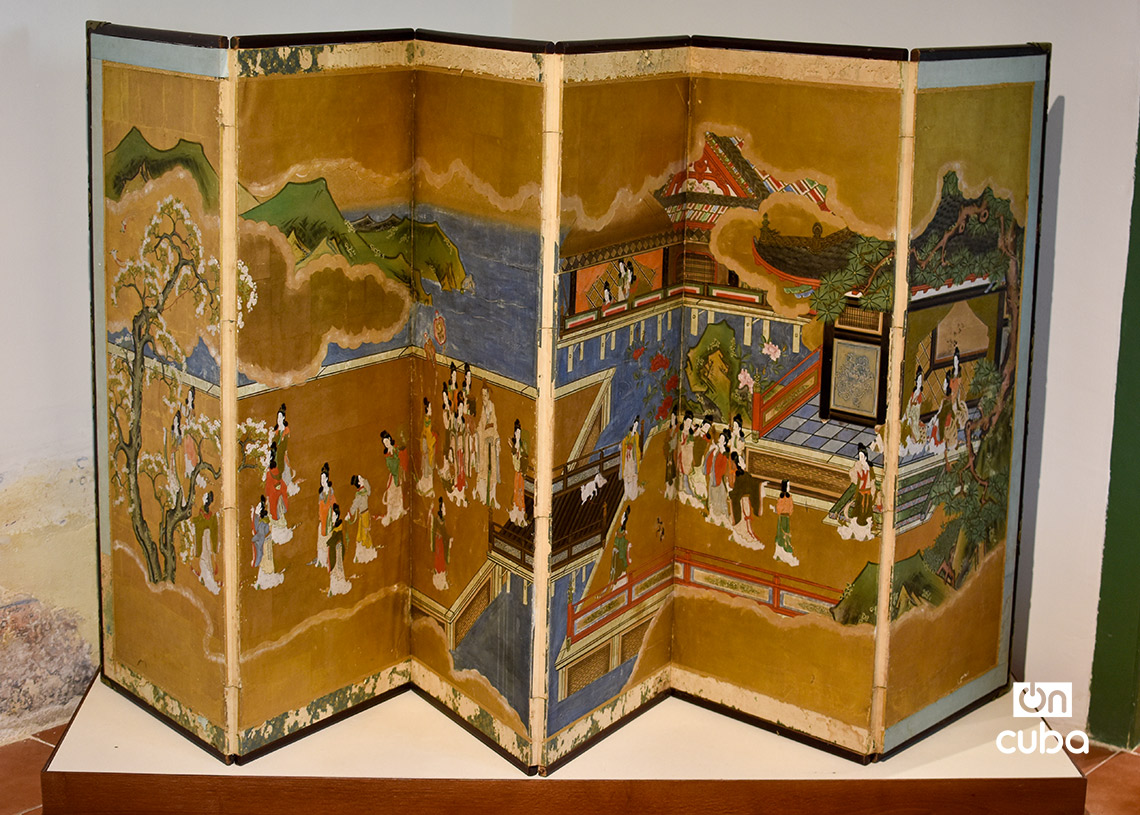 Traces of Japan in Cuba Part of the Japanese collection of the Casa de Asia in Havana. Photo: Otmaro Rodríguez.