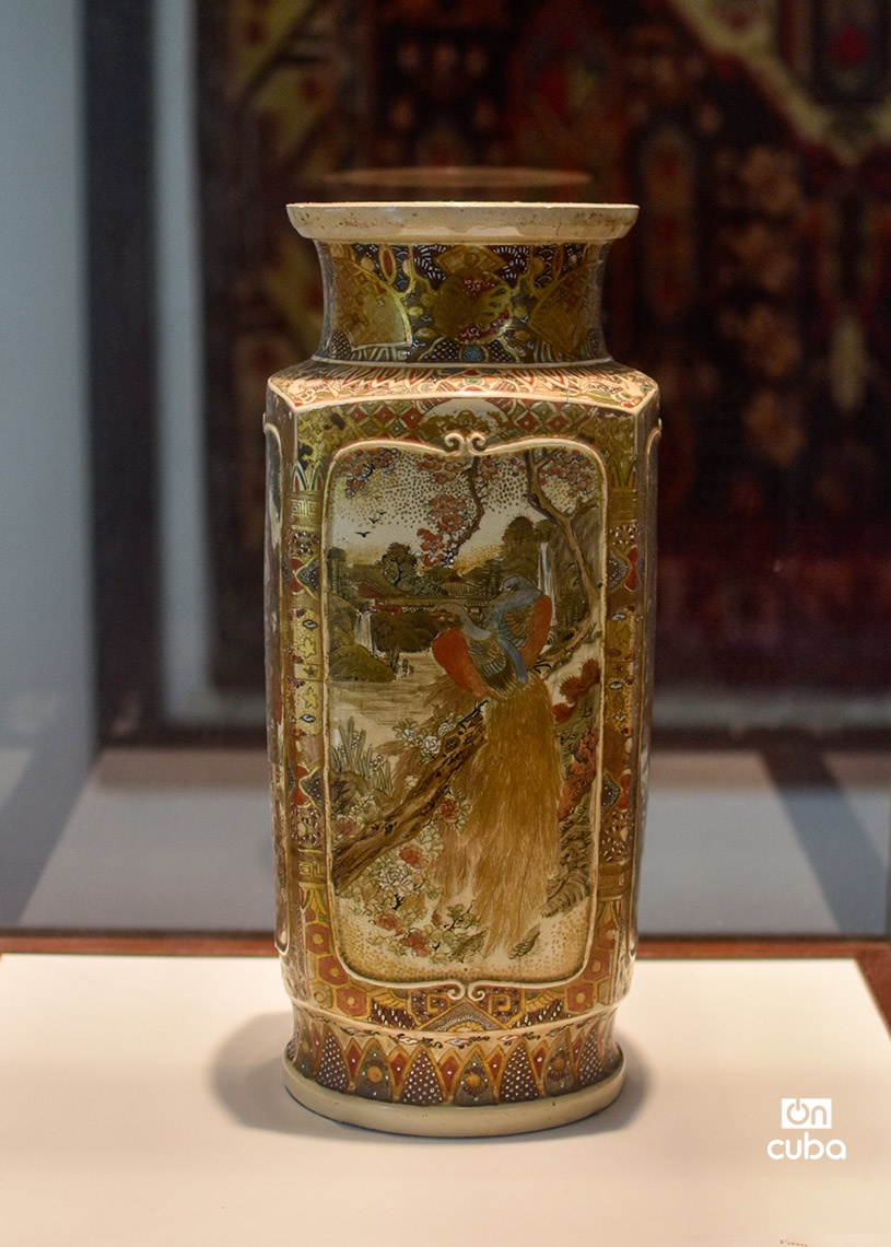 Traces of Japan in Cuba Part of the Japanese collection of the Casa de Asia in Havana. Photo: Otmaro Rodríguez.