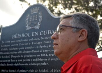El historiador Félix Julio Alfonso López, Santa Clara, 1972, confiesa que nunca quiso ser pelotero. Foto: AMD.