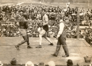 El lunes 5 de abril de 1915 Johnson y Willard estuvieron cara a cara en la publicitada “pelea del siglo”. Foto: Tomada de www.reddit.com.
