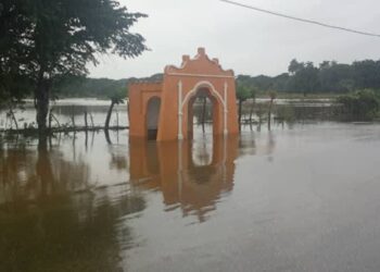 Zonas inundadas en Remedios, Villa Clara, por la influencia de un frente frío. Foto: Facebook/Soy Villa Clara.