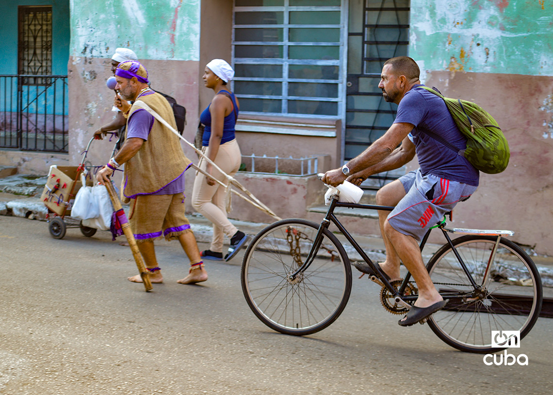 Devotion to San Lázaro in El Rincón. Photo: Otmaro Rodríguez.