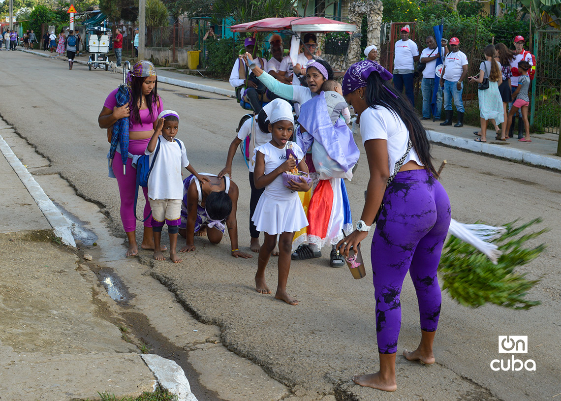 Devotion to San Lázaro in El Rincón. Photo: Otmaro Rodríguez.