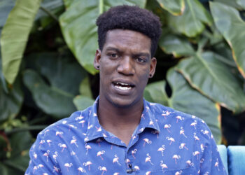 El actor cubano Alejandro Phillips. Foto: EFE/ Ernesto Mastrascusa.