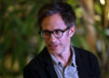El actor mexicano Gael García Bernal, reconocido con el Coral de Honor en el Festival Internacional de Nuevo Cine Latinoamericano de La Habana. Foto: Ernesto Mastrascusa / EFE.