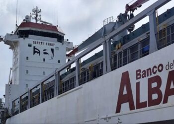 Barco del ALBA con ayuda humanitaria para Cuba. Foto: TeleSur / Archivo.