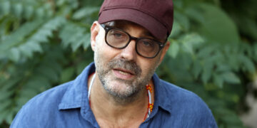 Fabien Pisani habla durante una entrevista con EFE este jueves, en La Habana. Foro:  Ernesto Mastrascusa/EFE.