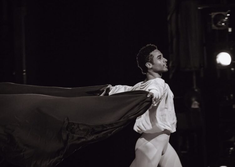 Patricio Revé. Foto: Tomada del perfil del bailarín en Instagram.