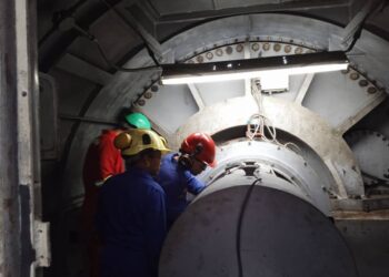 Pruebas en el bloque 4 de la termoeléctrica de Cienfuegos para su posterior sincronización. Tomada del perfil de Facebook de la Empresa Termoeléctrica Cienfuegos.