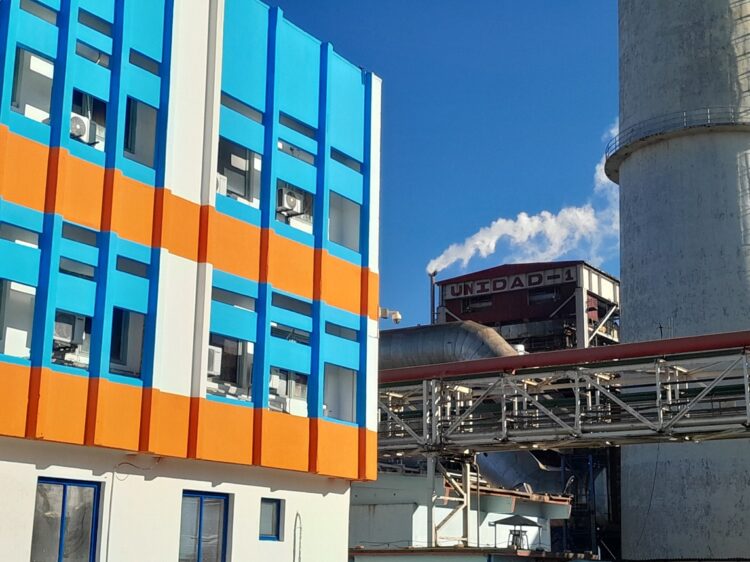 Se encuentran desconectadas del Sistema Eléctrico Nacional (SEN) la unidad 2 de la Central Termoeléctrica de Felton y la 3 de la CTE Renté. Foto: Emilio Rodríguez.