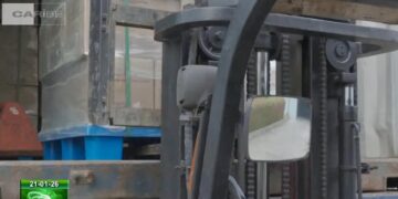 Primer lote de aspirinas producidas en China llega a Cuba. Foto: Captura Canal Caribe.