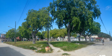 El Parque Manila, en el Cerro, La Habana. Foto: Otmaro Rodríguez.