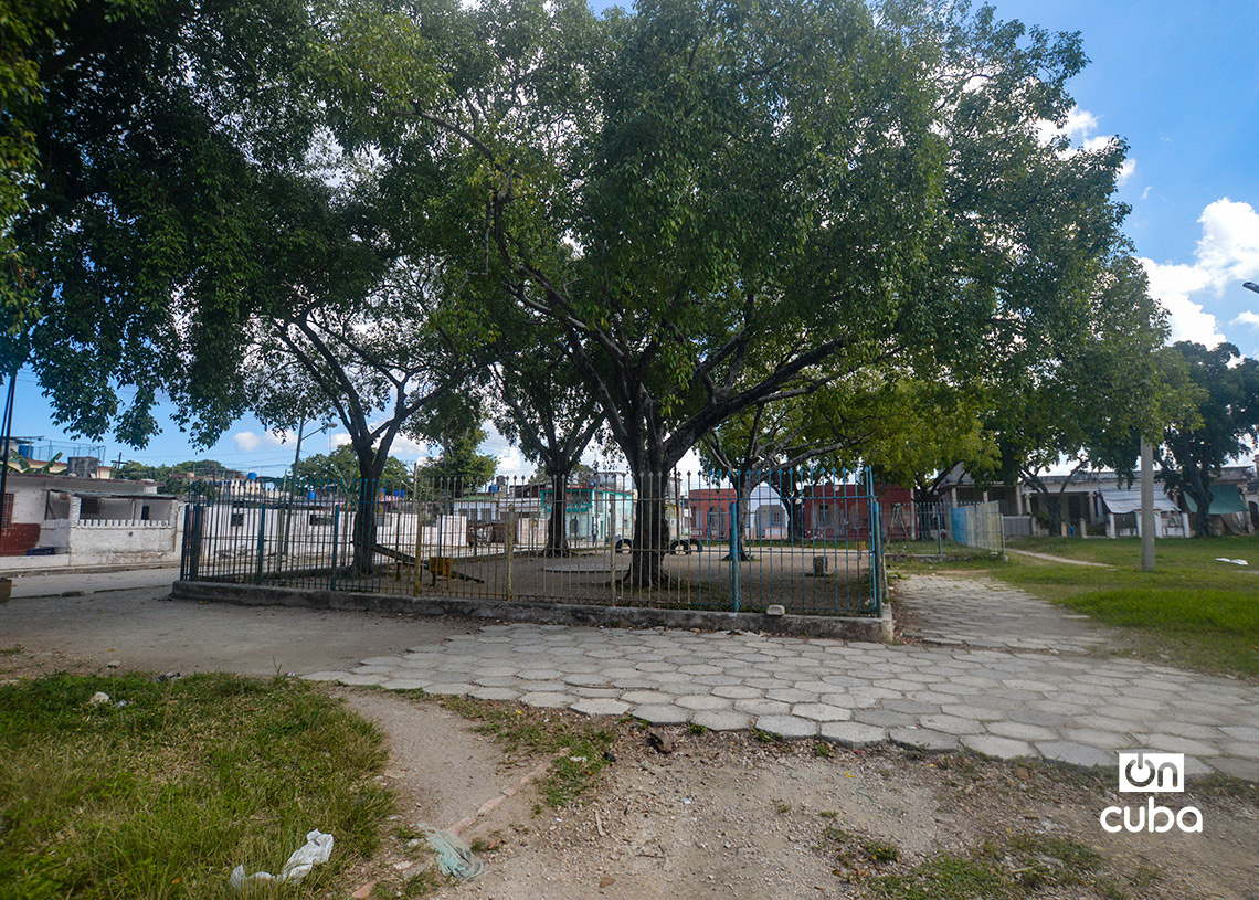 Manila Park, on the Hill, Havana. Photo: Otmaro Rodríguez.