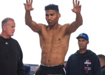 Gamboa en una foto tomada en su perfil de Facebook.