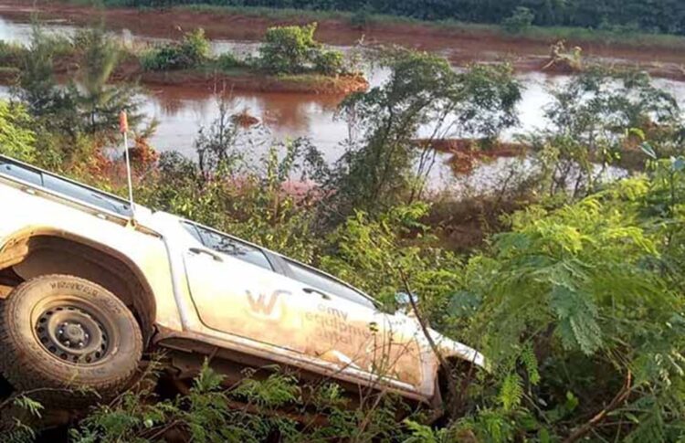 Vehículo involucrado en un accidente de tránsito en Moa, Holguín, que dejó un saldo de seis fallecidos y cinco lesionados, el 12 de enero de 2026. Foto: Periódico Ahora.
