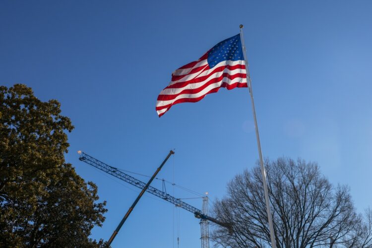 Bandera de Estados Unidos. Foto: Shawn Thew / EFE / EPA / POOL.