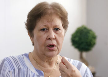 Alina Bárbara López durante una entrevista con EFE. Foto:  Ernesto Mastrascusa/EFE.