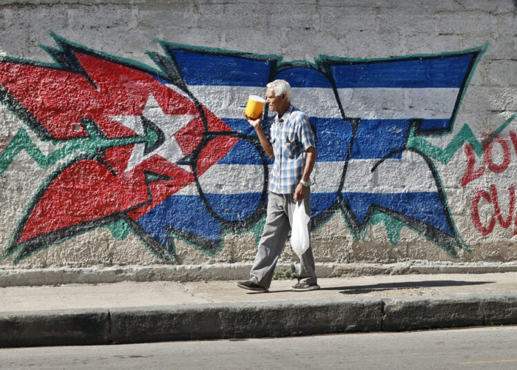 Foto: EFE/Ernesto Mastrascusa.