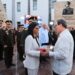 Fotografía difundida por el Palacio de Miraflores de la presidenta encargada de Venezuela, Delcy Rodríguez (i), y el canciller de Cuba Bruno Rodríguez durante un homenaje a los caídos en el ataque estadounidense del 3 de enero de 2026. Foto: Palacio de Miraflores / EFE.