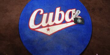 La delegación cubana que participará en la sexta edición del Clásico Mundial de Béisbol recibió la negativa de visado para ocho de sus miembros. Foto: Daniel Shirey/WBCI/MLB Photos.