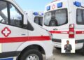 Cuba incorporó 25 nuevas ambulancias eléctricas a su sistema hospitalario. Foto: Captura Canal Caribe.