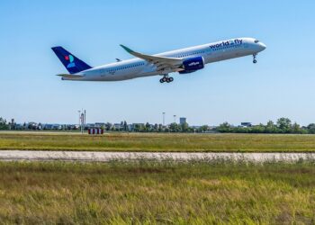 Un avión de World2Fly. Foto: perfil en Facebook de la compañía.