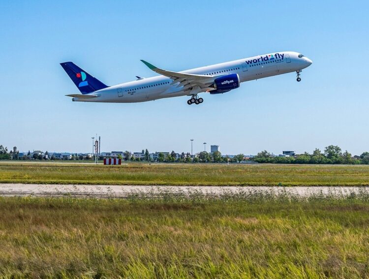 Un avión de World2Fly. Foto: perfil en Facebook de la compañía.