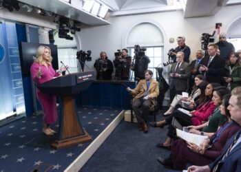 Foto: EFE/EPA/JIM LO SCALZO.
