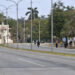 Calle con poco tráfico, en La Habana , debido a la escasez de combustible. Foto: Ernesto Mastrascusa/EFE.