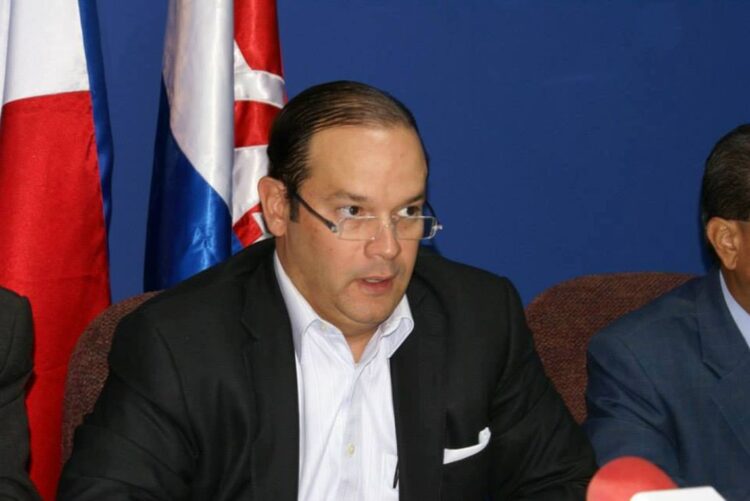 Canciller de Panamá, Javier Martínez-Acha. Foto tomada de su perfil en Facebook.