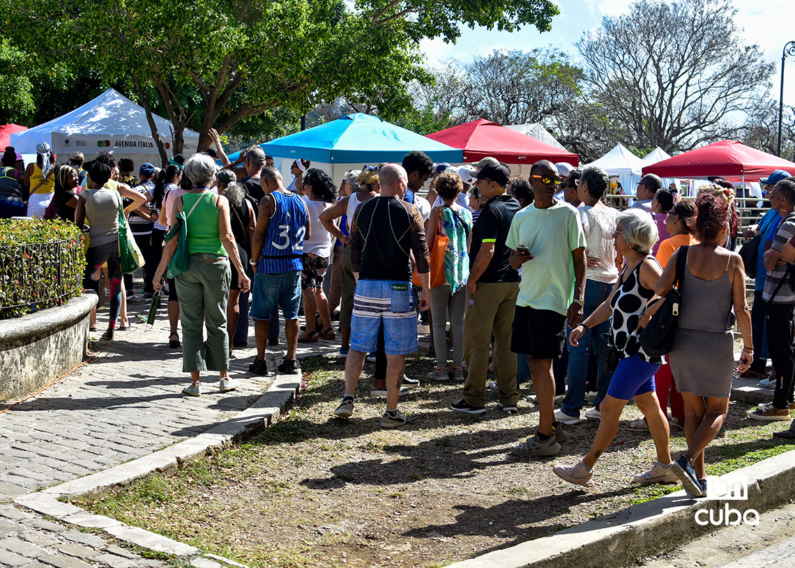 IV Feria de Desarrollo Local en La Habana Vieja. Foto: Otmaro Rodríguez.